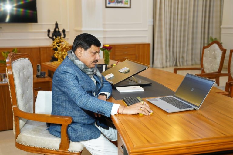 MP के CM ने किया ई-ऑफिस सिस्टम का शुभारंभ, जानें आम लोगों को कैसे मिलेगी राहत