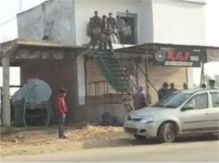 सिंगरौली में ढाबे के बंद कमरे में मिले दो शव, फैली सनसनी ,पुलिस ने कही ये बात