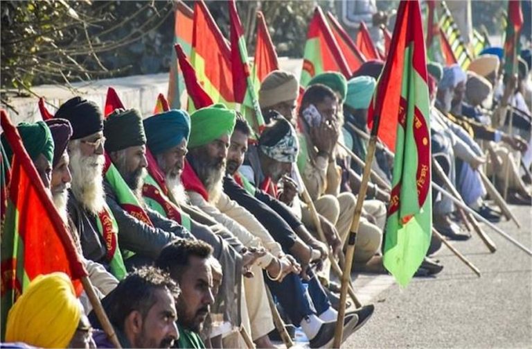 Farmers Protest: शंभू बॉर्डर पर किसान ने खाई सल्फास को गोलियां, हालत गंभीर