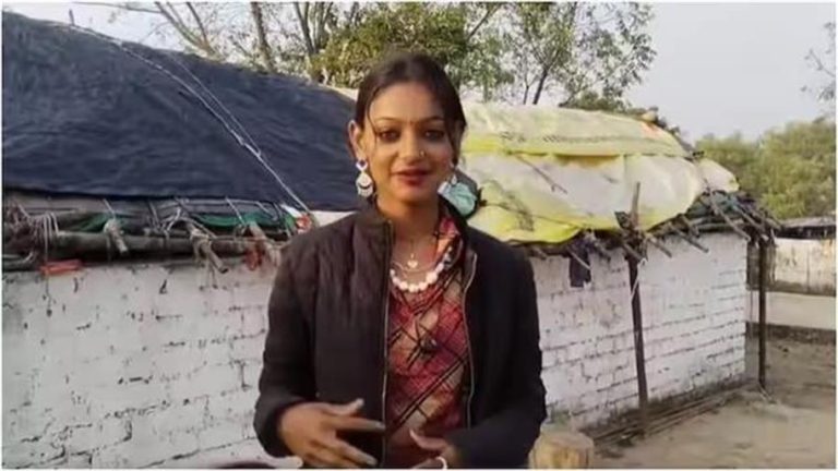 Mahakumbh Monalisa: महाकुंभ में वायरल हुई मोनालिसा ने दिखाया अपना घर… खुद शेयर किया वीडियो