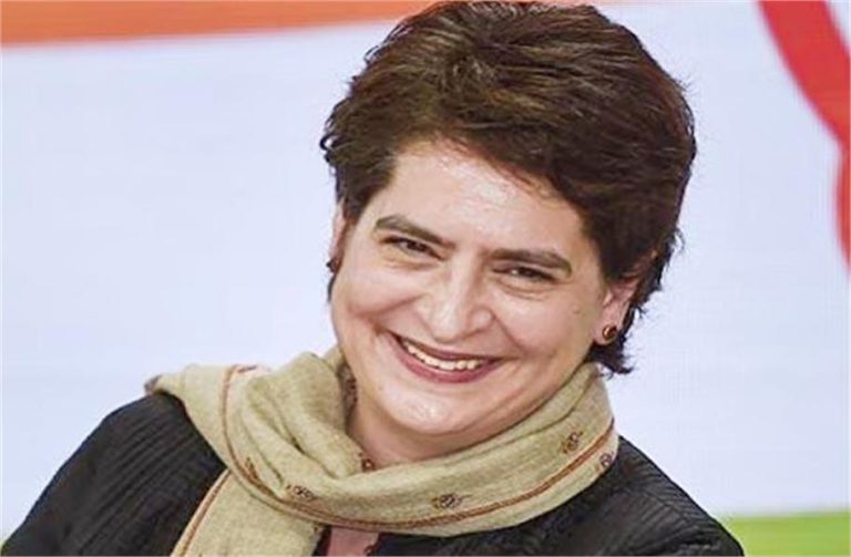 Shimla: प्रियंका वाड्रा ने ​शिमला पहुंच कर बच्चों संग मनाया नववर्ष