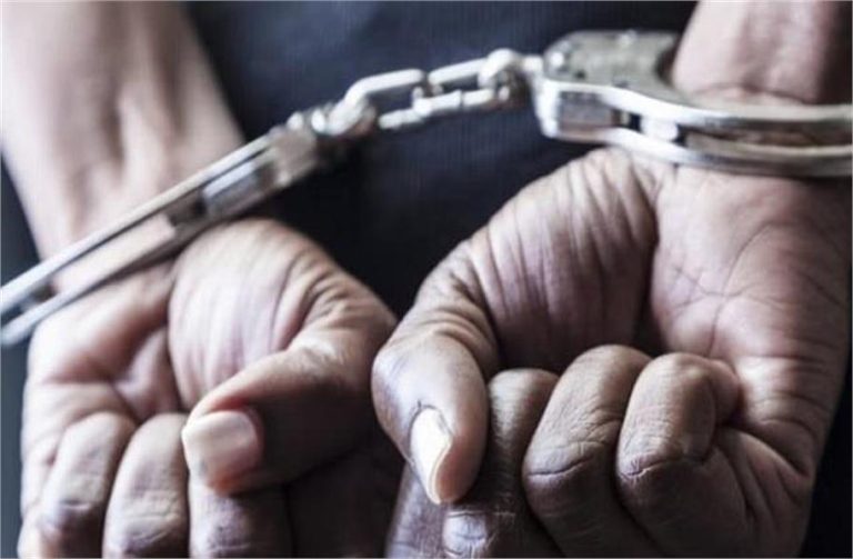 पत्नी की हत्या कर शव को टुकड़ों में काटकर कुकर में उबाला, गिरफ्तारी के बाद हत्यारे पति ने पुलिस के सामने खोले अहम राज