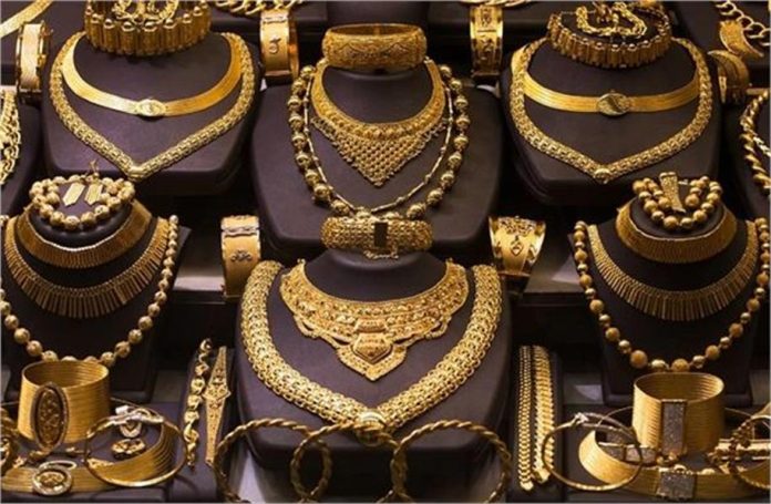 20_46_354416650gold-22-ll