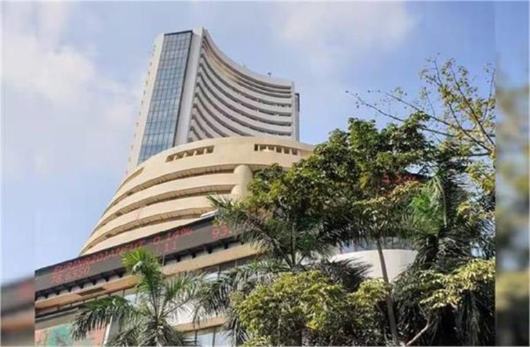 गिरावट के साथ बाजार बंद, सेंसेक्स 312 अंक लुढ़कर 78,271 के स्तर पर