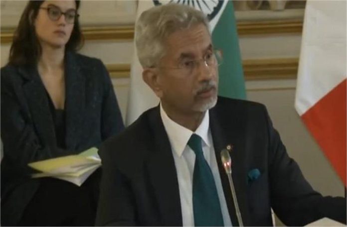 2025_2image_03_45_28180879400-ll