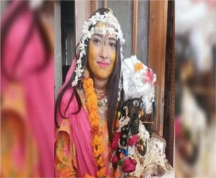 2025_2image_10_21_217077141jyoti-ll