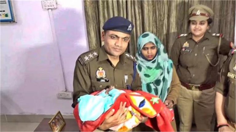 Kanpur News: डाकघर में मां को झांसा देकर महिला ने चुराया बच्चा, पुलिस ने 3 घंटे में किया सकुशल बरामद