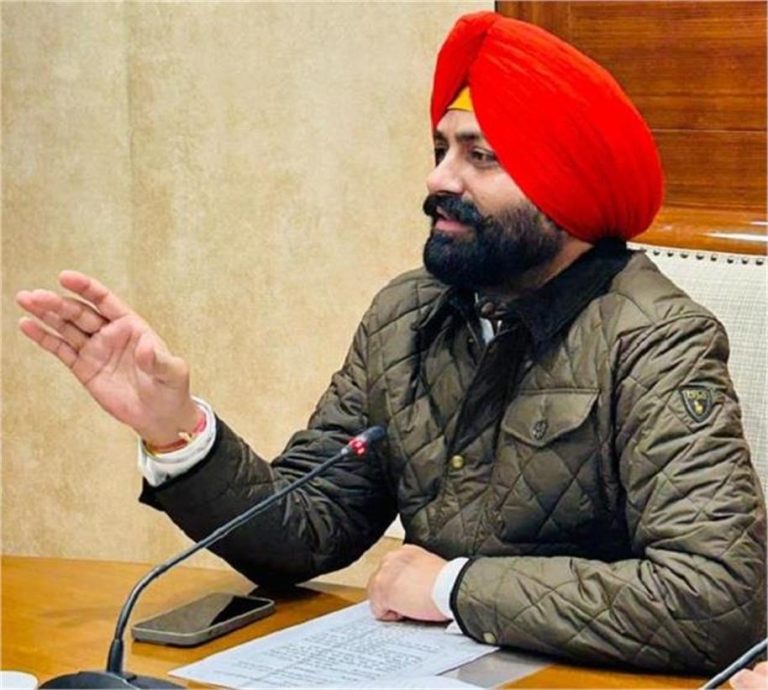 पंजाब सरकार का बड़ा Action, इन कर्मचारियों को Suspend करने के Order