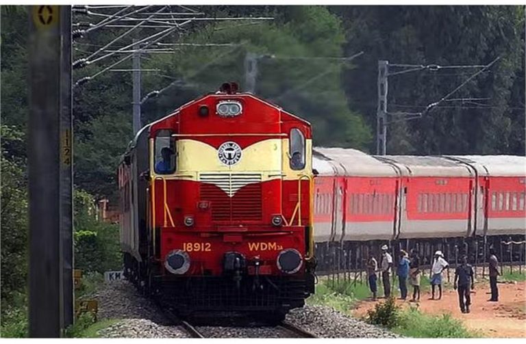 यात्रीगण ध्यान दें ! J&K में कई Trains रद्द, Railway का बड़ा Update
