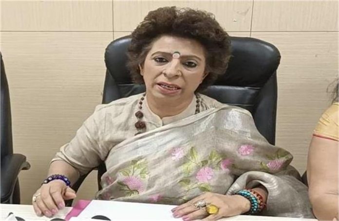 2024_3image_19_05_538519095renubhatiya-ll