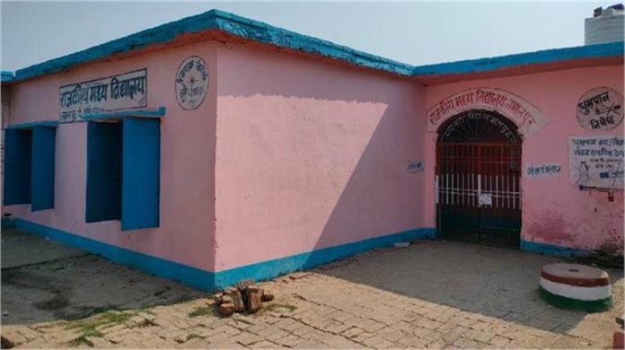 2025_3image_08_24_443408460prayersinurduinagovernm-ll