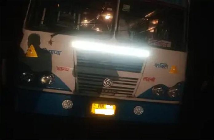 2025_3image_11_24_289626517bus-ll