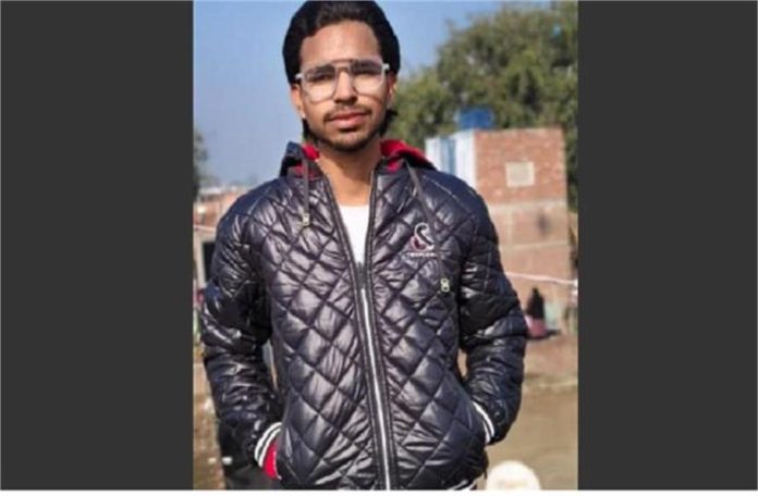 2025_3image_11_28_441974363boyshot-ll