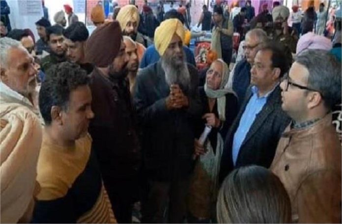 2025_3image_14_39_216978060voting-ll