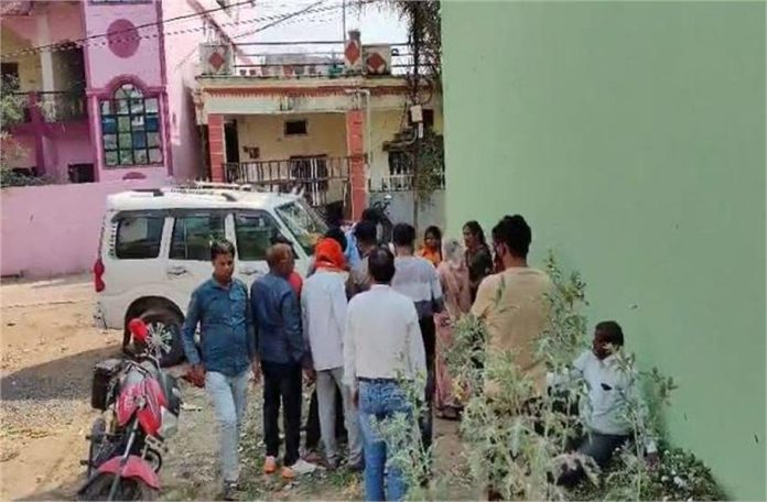 2025_3image_19_15_2213562311-ll