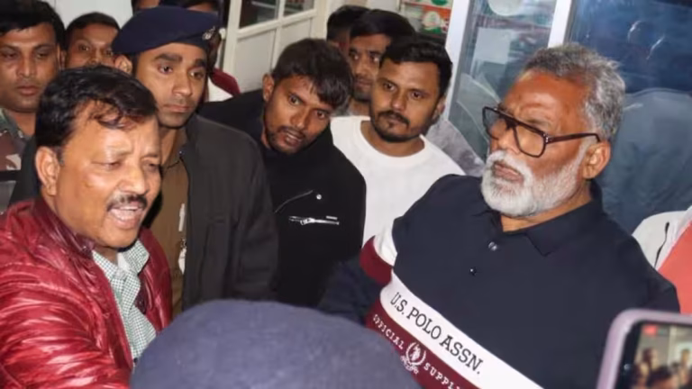 Bihar News : छपरा मामले को लेकर पुलिस पर भड़के पप्पू यादव, कहा- ‘पीड़िता का चरित्र हनन बर्दाश्त नहीं’