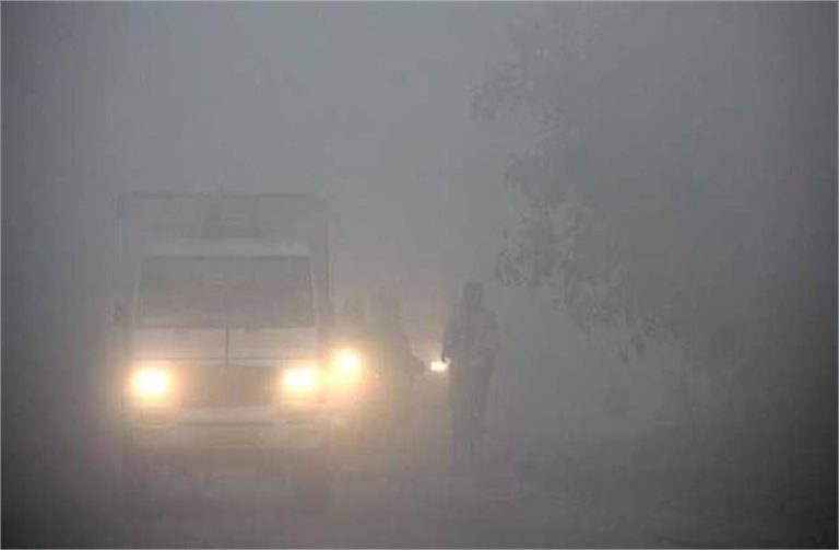 ‘धुंध के आगोश’ में समाया Punjab, आंधी-तूफान के साथ बारिश का Alert