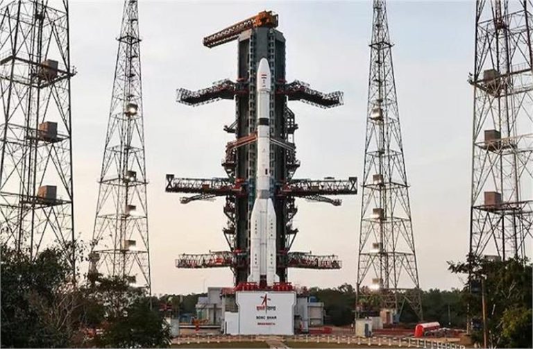 ISRO श्रीहरिकोटा से आज अपना 100वां मिशन GSLV-F15 करेगा लांच; NVS-02 से रीजनल नेविगेशन क्षमता बढ़ेगी
