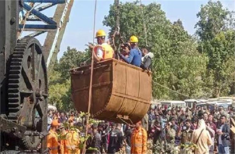 असम की खदान में पानी भरने से एक की मौत, 8 अभी भी फंसे