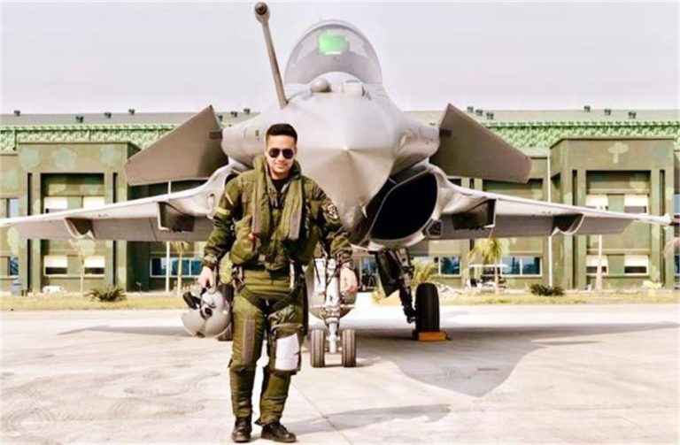 Himachal: गणतंत्र दिवस पर हिमाचल का लाल उड़ाएगा दुनिया का सबसे तेज फाइटर जैट राफेल