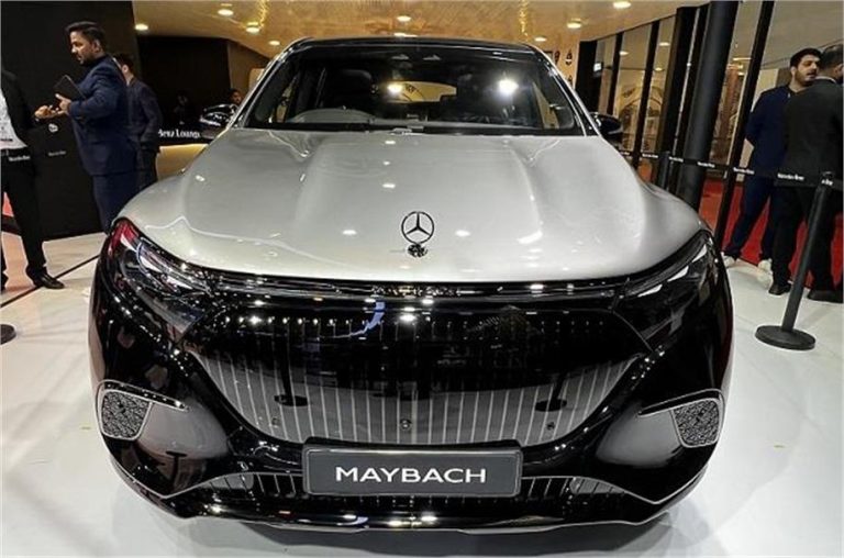 Mercedes Benz ने लॉन्च की दो कारें, जानें क्या है कीमत