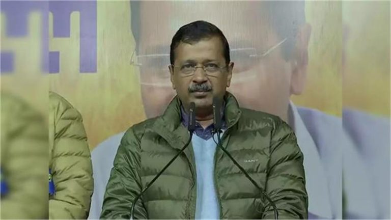 केजरीवाल ने बेरोजगारी को लेकर किया बड़ा ऐलान, कहा- युवाओं के लिए लगा दी पूरी टीम