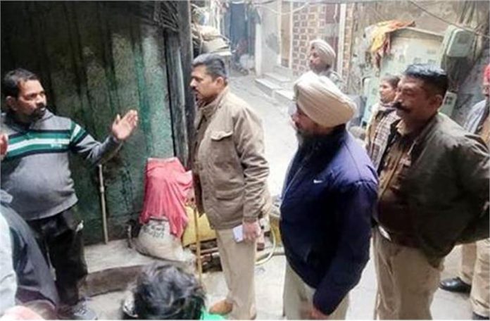 2025_1image_13_47_228406113policeraid-ll