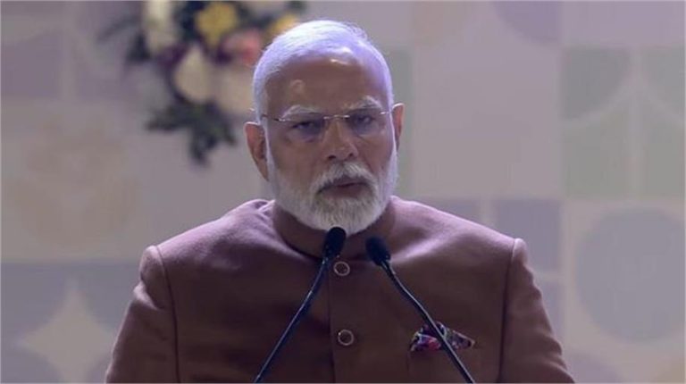 PM मोदी बोले- भारत में जल्द दौड़ेगी पहली बुलेट ट्रेन