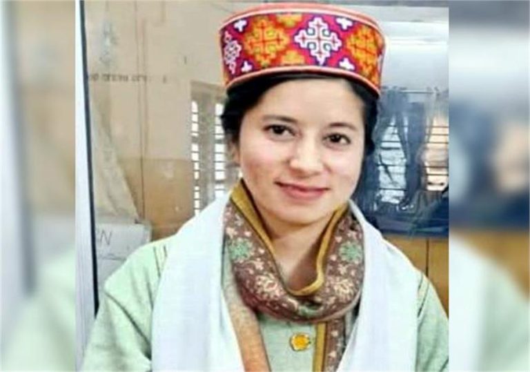 Kullu: लाहौल-स्पीति की पहली महिला HAS अधिकारी बनी प्रियंका