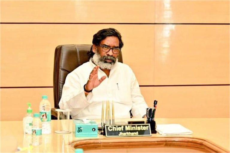 सहारा समूह को हेमंत सरकार ने दिया अल्टीमेटम, कहा- अगर 15 दिन में 400 करोड़ नहीं लौटाए तो…