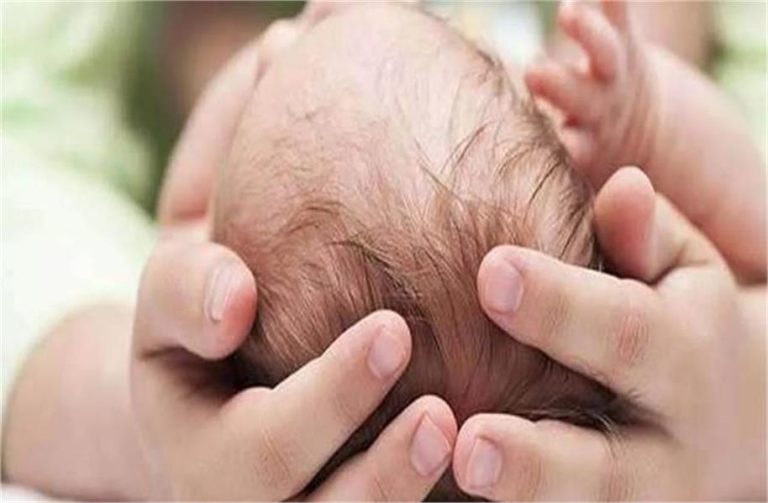 J&K : 40 वर्ष की महिला ने  5.1 Kg के बच्चे को दिया जन्म