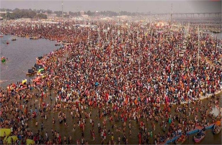 महाकुंभ : मौनी अमावस्या पर 10 करोड़ लोग कर सकते हैं संगम में स्नान, श्रद्धालुओं पर होगी पुष्प वर्षा