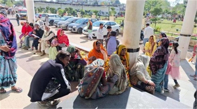 छतरपुर में सड़क दुर्घटना में दो युवकों की हुई दर्दनाक मौत