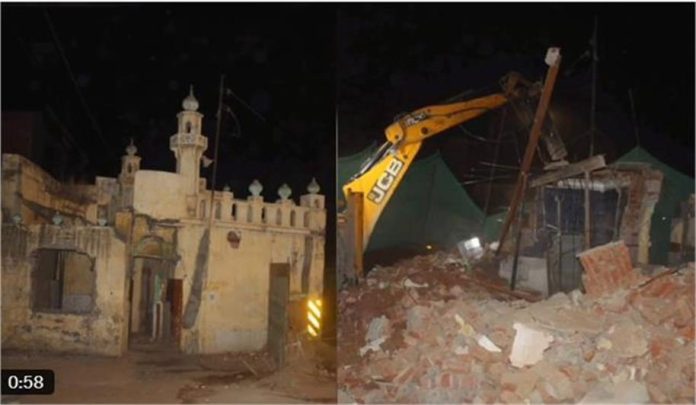 2025_2image_11_49_502610177masjid-ll