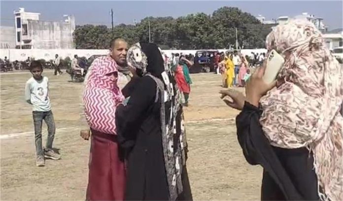 2025_2image_14_45_568396424cm1-ll