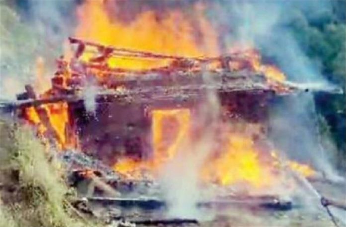 2025_2image_16_48_381067281fire-ll