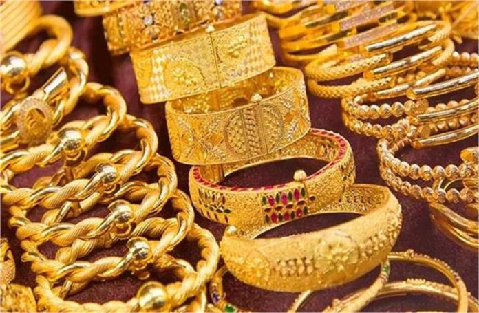 2025_2image_18_49_105070785gold-ll