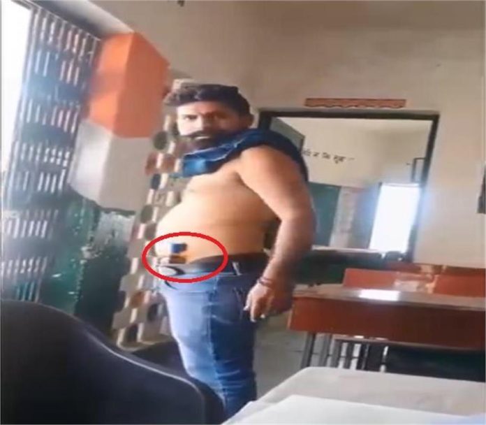 2025_3image_02_52_503150709meerut-ll