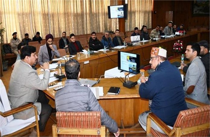 2025_3image_09_49_384563385dc-ll