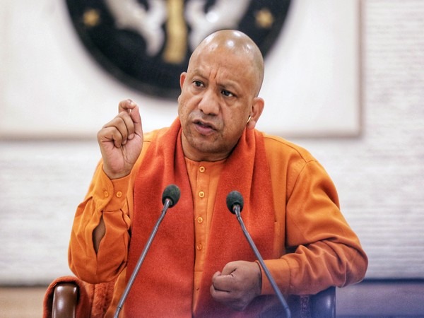 uttar-pradesh-cm-yogi-condoles-loss-of-lives-in-greater-noida-accident
