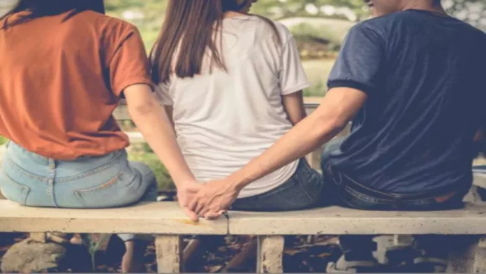 15_05_2022-love_affair_22714365