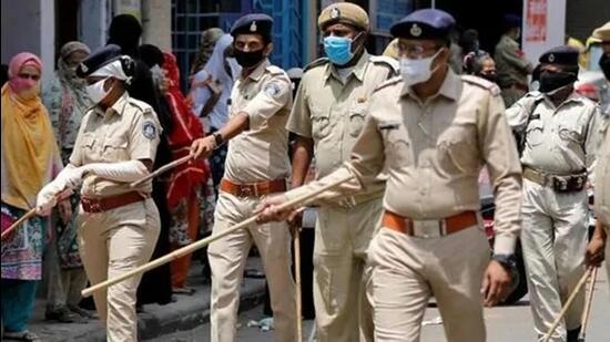 The-remaining-36-detainees--including-one-minor--a_1739364502700