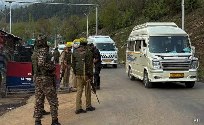 qv2vut1_pahalgam-terror-attack_625x300_23_April_25