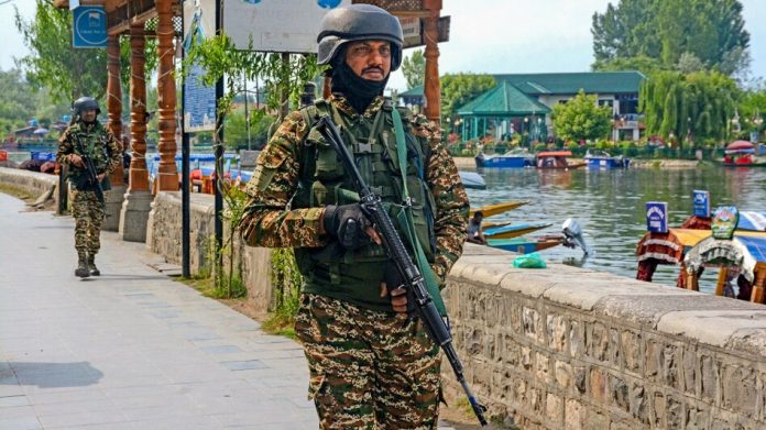 68202ac2b620a-dal-lake-security-11423777-16x9