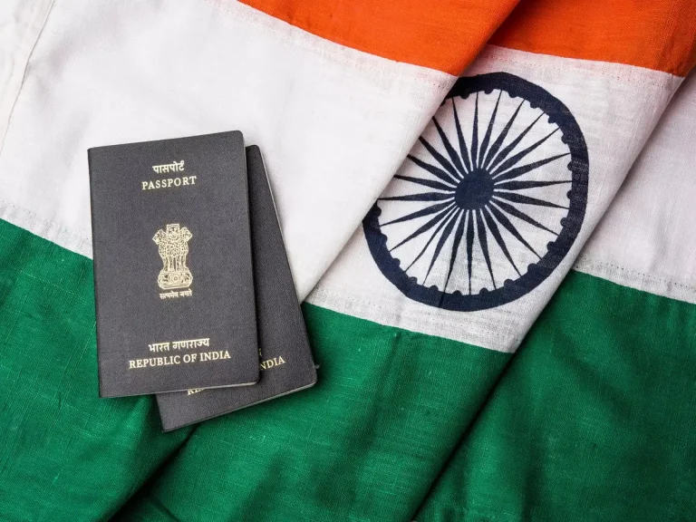 NATIONAL : ‘हम भारत के नागरिक, पासपोर्ट भी है, पाकिस्तान मत भेजो’, SC से बेंगलुरु के परिवार की गुहार