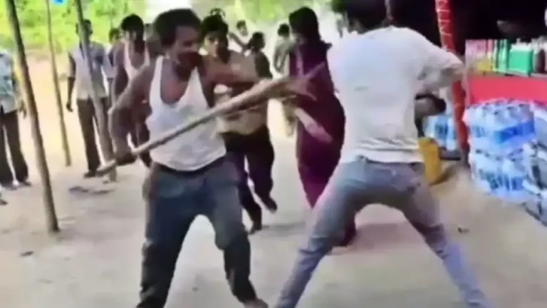 NATIONAL : कानपुर में ‘चाट युद्ध’… ग्राहकों को बुलाने को लेकर आपस में भिड़े दुकानदार, जमकर चले लाठी-डंडे ………