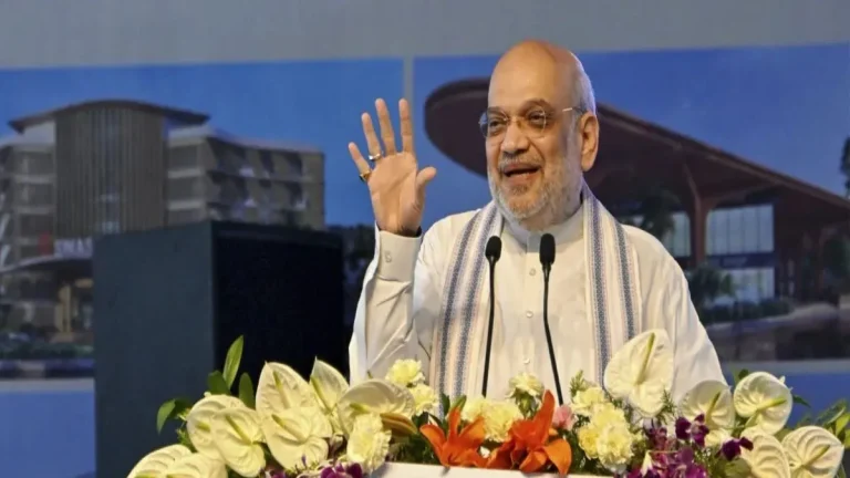 NATIONAL : ‘हिंदी किसी की दुश्मन नहीं, भाषा विरोध के बीच बोले अमित शाह