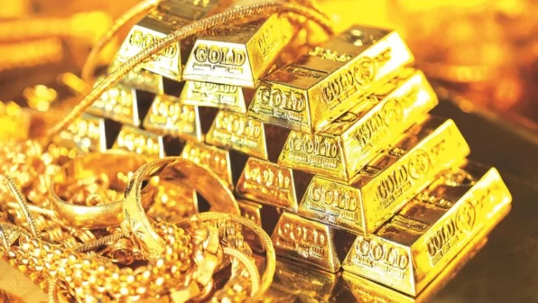 BUSINESS : सोने का 20 साल चढ़ा 1200 प्रतिशत भाव, जानें आगे को लेकर क्या है एक्सपर्ट्स की राय