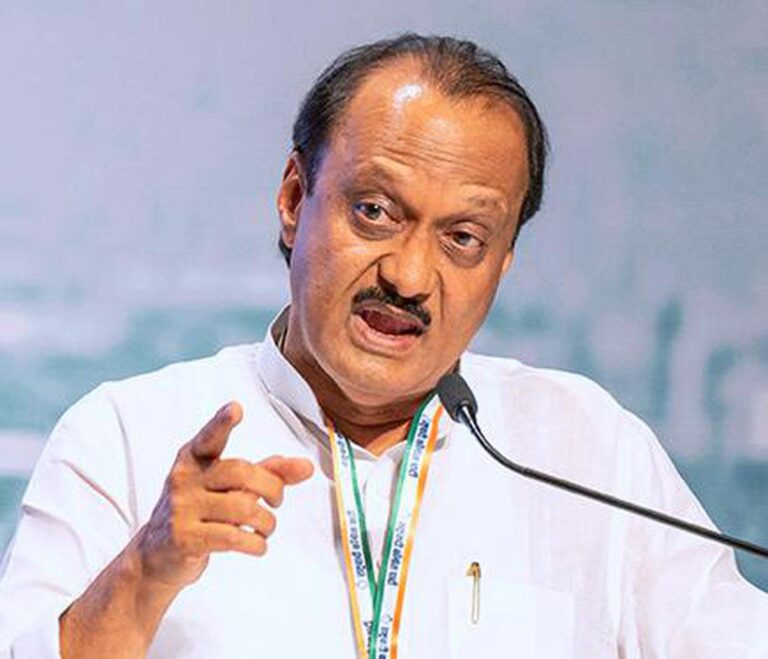 NATIONAL : IPS अंजना कृष्णा से विवाद के बाद अब किससे नाराज हुए अजित पवार? तबीयत का हवाला देकर कैंसिल कर दिए कार्यक्रम