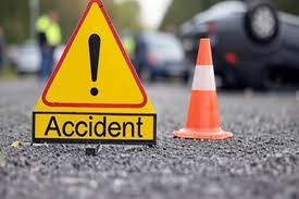 GUJARAT : गुजरात के मेहसाणा में दर्दनाक सड़क हादसा, शादी से लौट रहे परिवार के 5 लोगों की मौत